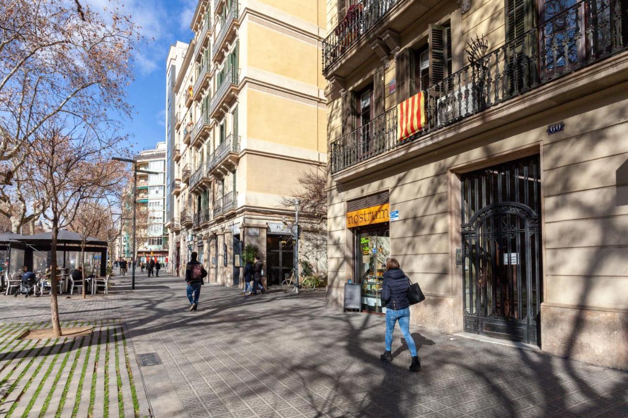 Sweett - Eixample Dreta Apartment Barcelona Exterior photo
