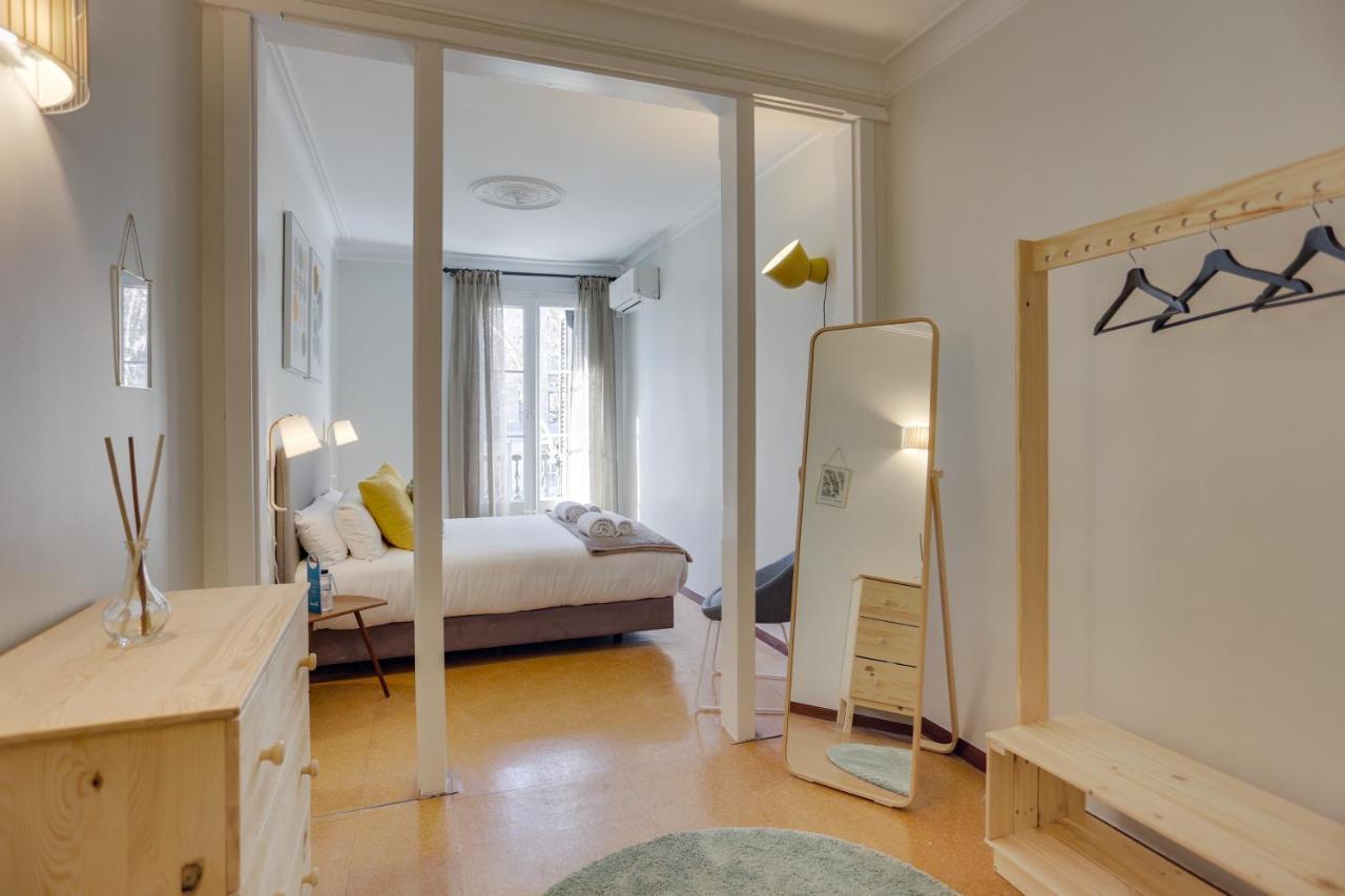 Sweett - Eixample Dreta Apartment Barcelona Exterior photo